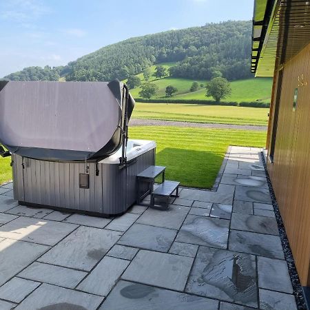 Villa Meadow View Meifod Exterior foto